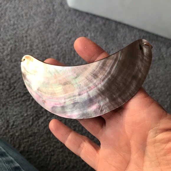 Abalone shell pendant with loops - Picture 1 of 5